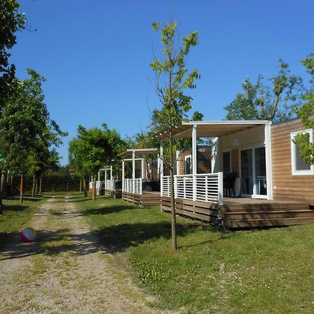 Albatross Mobile Homes On Camping San Francesco Duna Verde Bagian luar foto