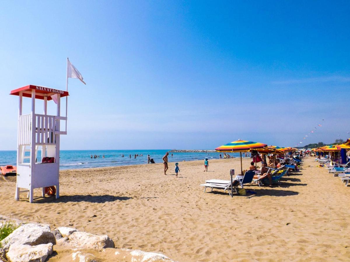 Albatross Mobile Homes On Camping San Francesco Duna Verde Bagian luar foto