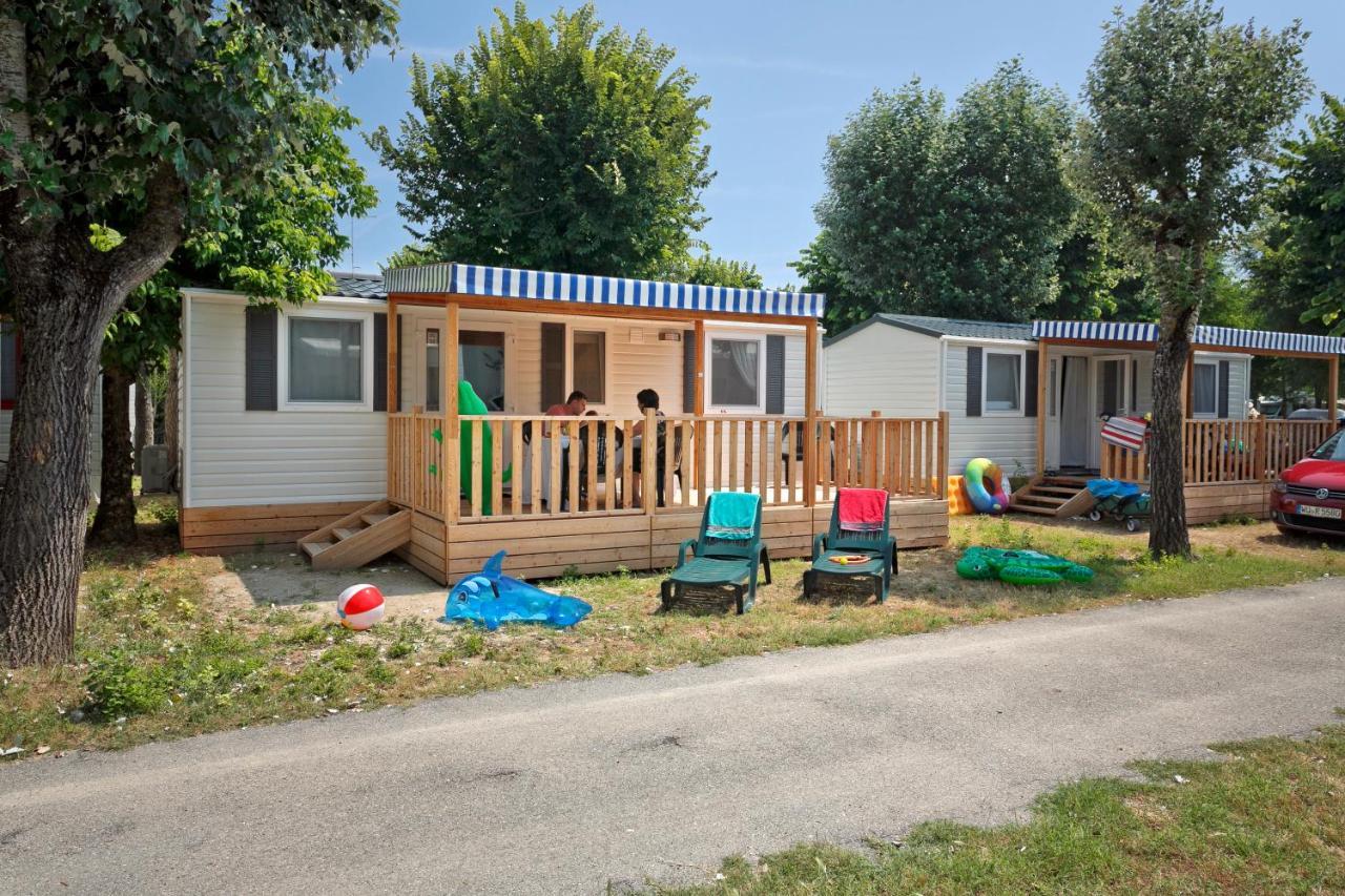 Albatross Mobile Homes On Camping San Francesco Duna Verde Bagian luar foto