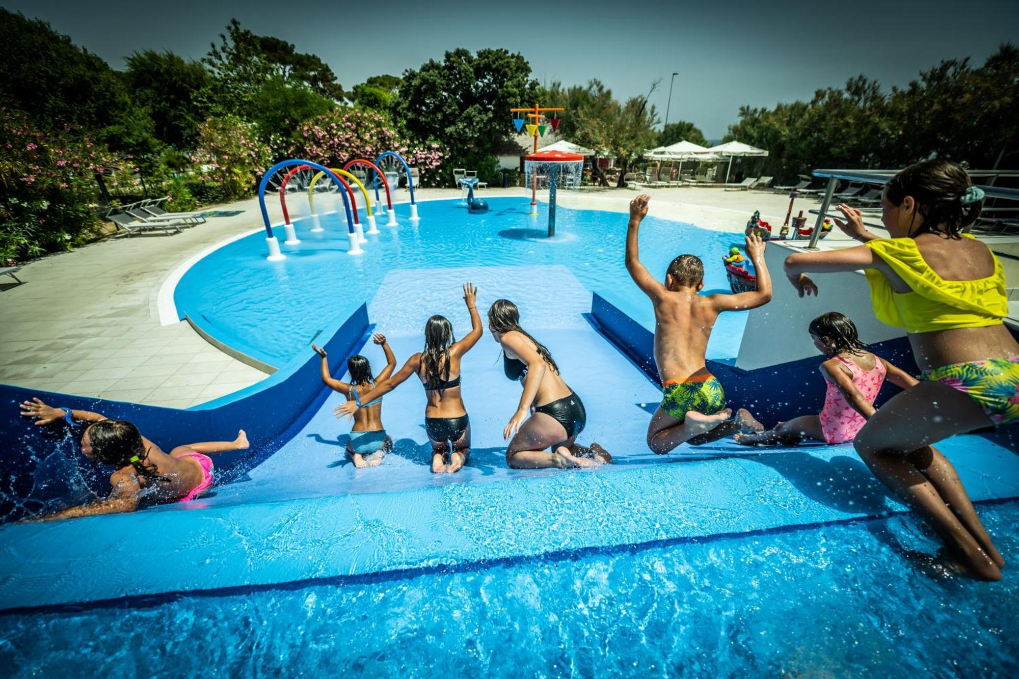 Albatross Mobile Homes On Camping San Francesco Duna Verde Bagian luar foto