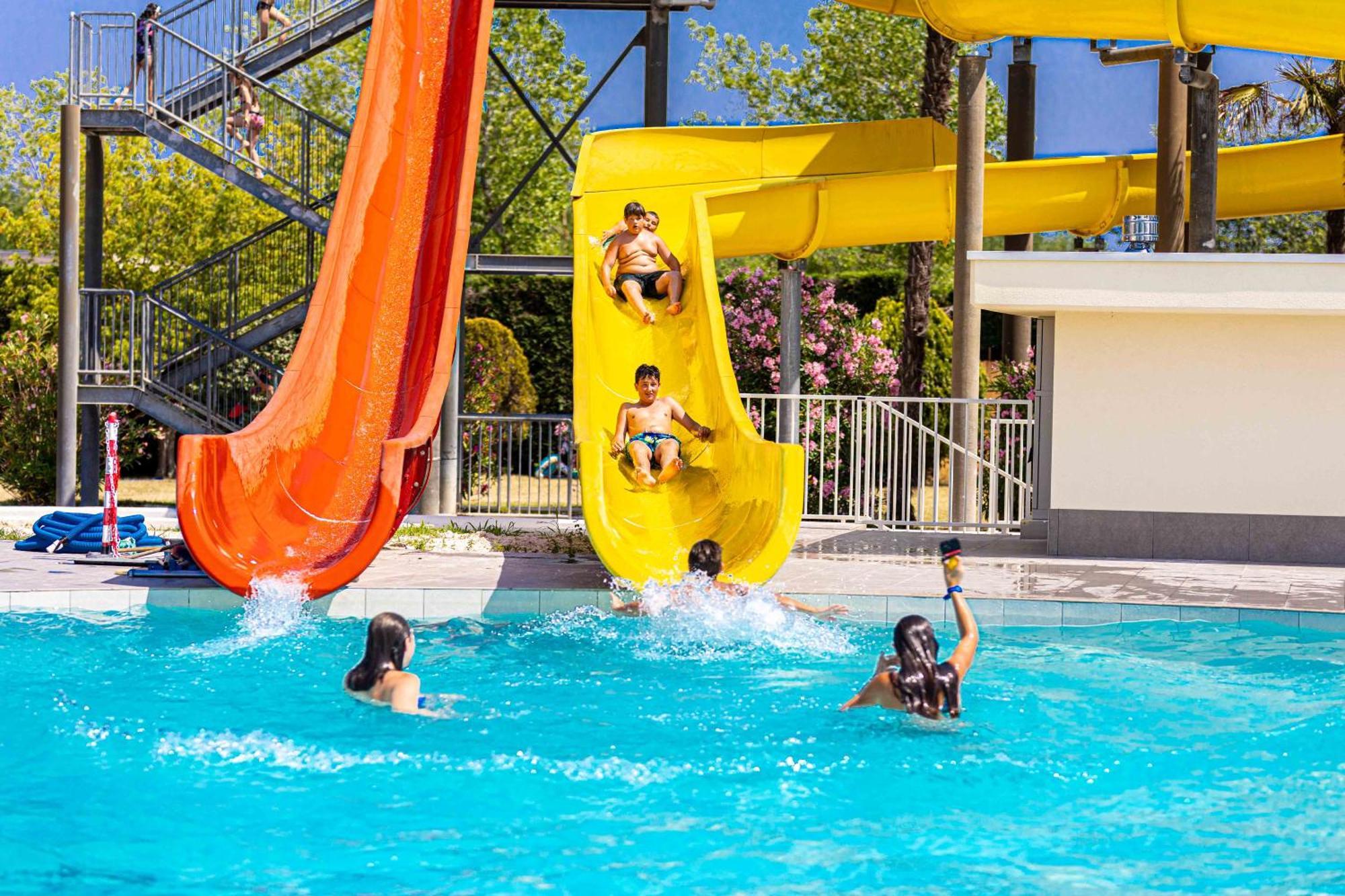 Albatross Mobile Homes On Camping San Francesco Duna Verde Bagian luar foto